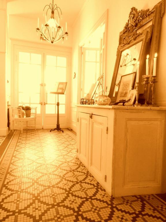 ホテル オテル レストラン ドゥ ラ プロヴィデンス Égliseneuve-dʼEntraigues エクステリア 写真